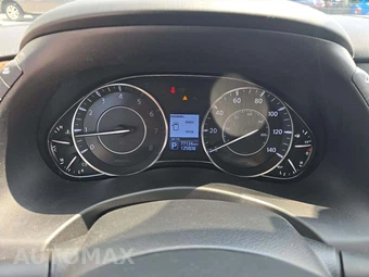 2018 Nissan Armada Platinum - miniatura 6