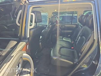 2018 Nissan Armada Platinum – miniatura 13