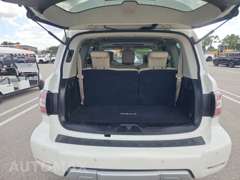 2018 Nissan Armada Platinum – miniatura 17