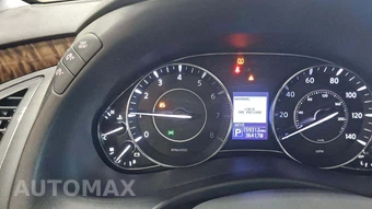 2018 Nissan Armada Platinum – miniatura 25