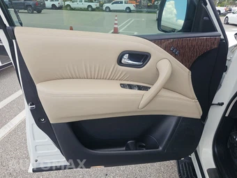 2018 Nissan Armada Platinum – miniatura 9