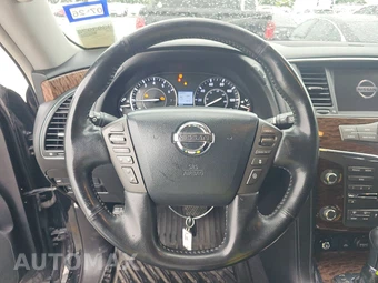 2018 Nissan Armada Platinum – miniatura 10
