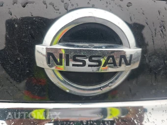 2018 Nissan Armada Platinum – miniatura 17