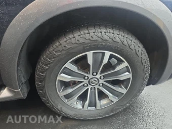 2018 Nissan Armada SL - miniatura 9