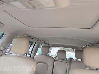 2018 Nissan Armada SL – miniatura 12