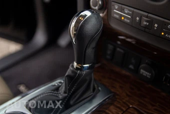 2018 Nissan Armada SL - miniatura 49