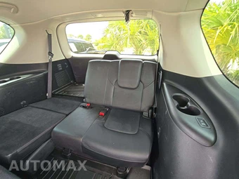 2018 Nissan Armada SL – miniatura 14