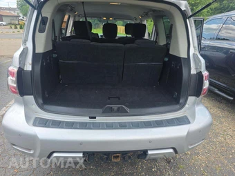 2018 Nissan Armada SV – miniatura 15