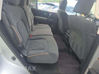 2018 Nissan Armada SV – miniatura 17