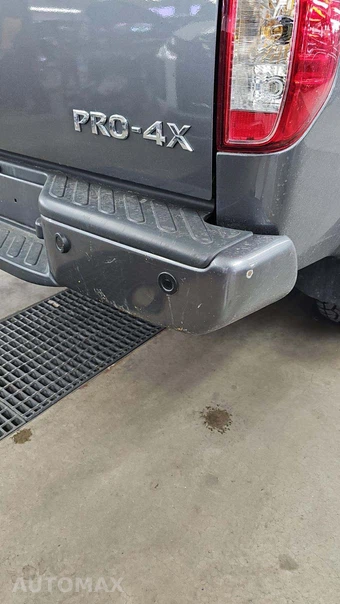 2018 Nissan Frontier PRO-4X Crew Cab Medium Bed – miniatura 4