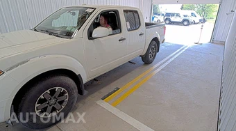 2018 Nissan Frontier PRO-4X Crew Cab Medium Bed