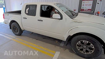 2018 Nissan Frontier PRO-4X Crew Cab Medium Bed – miniatura 3