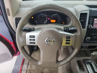2018 Nissan Frontier SV Crew Cab Medium Bed - miniatura 10