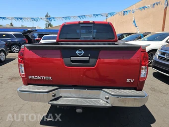 2018 Nissan Frontier SV Crew Cab Medium Bed – miniatura 5