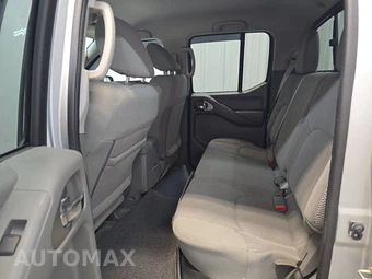 2018 Nissan Frontier SV Crew Cab Medium Bed – miniatura 13
