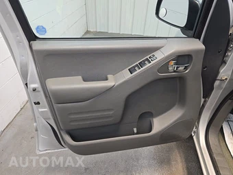 2018 Nissan Frontier SV Crew Cab Medium Bed – miniatura 9