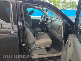 2018 Nissan Frontier SV Crew Cab Medium Bed – miniatura 8