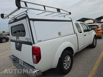 2018 Nissan Frontier SV Extended Cab Medium Bed – miniatura 4