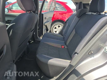 2018 Nissan Kicks S – miniatura 13