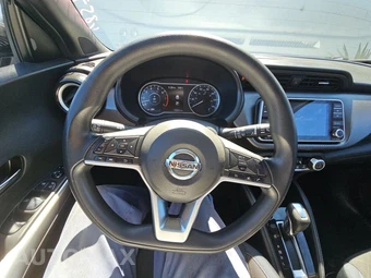 2018 Nissan Kicks SV – miniatura 10