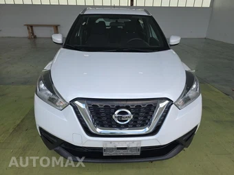 2018 Nissan Kicks SV - miniatura 2