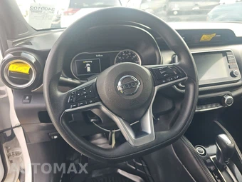 2018 Nissan Kicks SV – miniatura 10