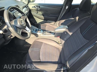 2018 Nissan LEAF S – miniatura 6
