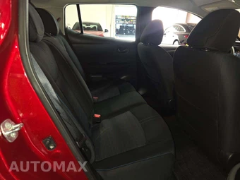 2018 Nissan LEAF SV – miniatura 17