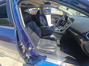 2018 Nissan Maxima Platinum – miniatura 19