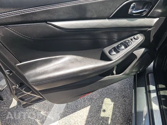 2018 Nissan Maxima S – miniatura 9
