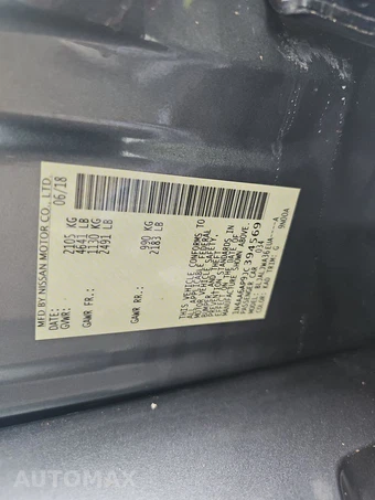 2018 Nissan Maxima SV – miniatura 15