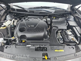 2018 Nissan Maxima SV – miniatura 16