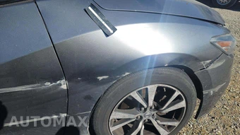 2018 Nissan Maxima SV – miniatura 35