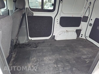 2018 Nissan NV200 Compact Cargo S 115.2" WB - miniatura 13