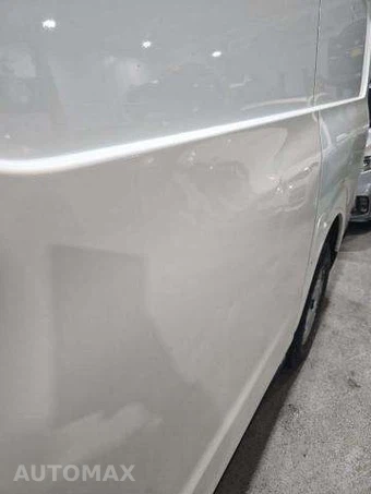 2018 Nissan NV2500 HD Cargo SV High Roof 146.1" WB - miniatura 6
