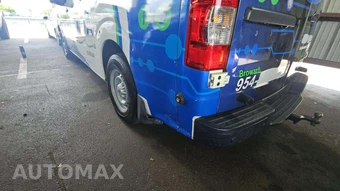 2018 Nissan NV2500 HD Cargo SV Standard Roof 146.1" WB - miniatura 3