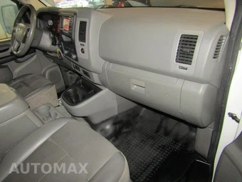 2018 Nissan NV3500 HD Cargo SV Standard Roof 146.1" WB - miniatura 15