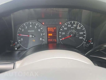 2018 Nissan NV3500 HD Passenger S 146.1" WB - miniatura 9