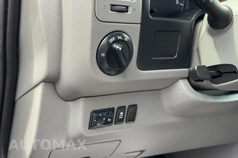 2018 Nissan NV3500 HD Passenger SV 146.1" WB - miniatura 22