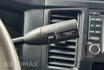 2018 Nissan NV3500 HD Passenger SV 146.1" WB - miniatura 28