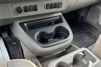 2018 Nissan NV3500 HD Passenger SV 146.1" WB - miniatura 31