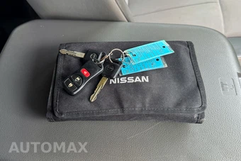 2018 Nissan NV3500 HD Passenger SV 146.1" WB - miniatura 34