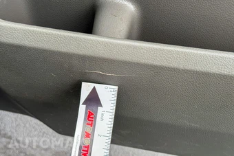 2018 Nissan NV3500 HD Passenger SV 146.1" WB - miniatura 37