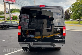 2018 Nissan NV3500 HD Passenger SV 146.1" WB - miniatura 5