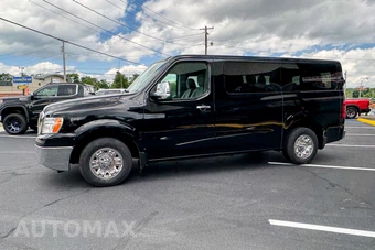 2018 Nissan NV3500 HD Passenger SV 146.1" WB - miniatura 7