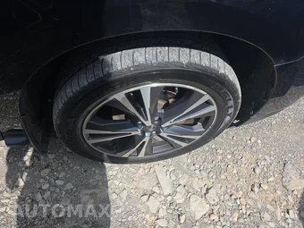 2018 Nissan Pathfinder Platinum – miniatura 9