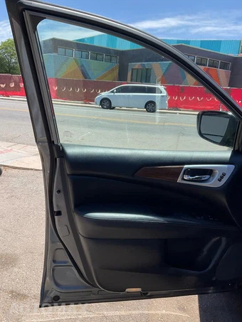 2018 Nissan Pathfinder Platinum - miniatura 9