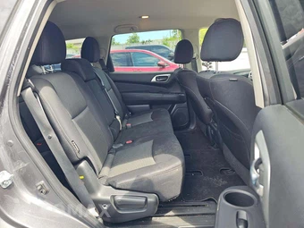2018 Nissan Pathfinder S – miniatura 17