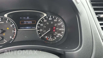2018 Nissan Pathfinder S – miniatura 25