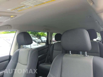 2018 Nissan Pathfinder S – miniatura 11